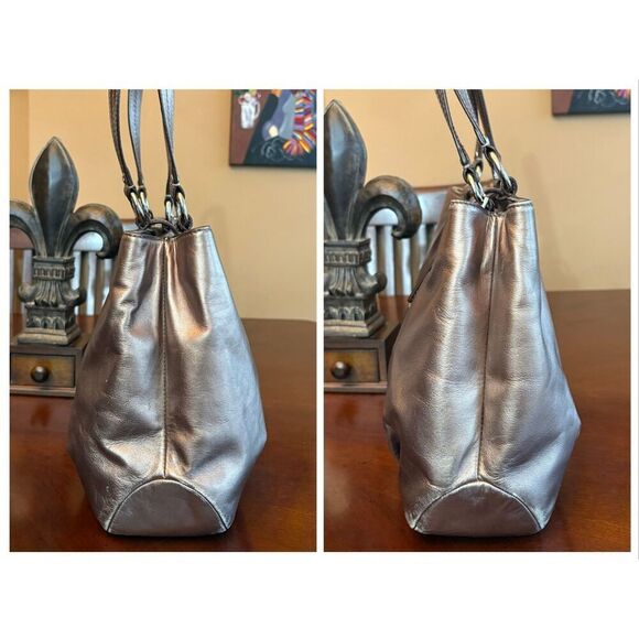 COACH - Lg. Soho East/West Tote Shoulder Bag in Metallic Bronze Leather. F18751 - Picture 5 of 13